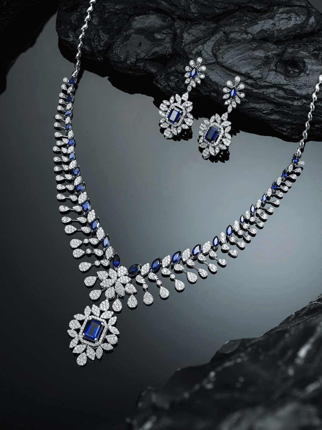 Royal Gold Plated Kundan Necklace